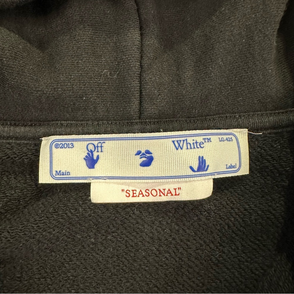 OFF-WHITE SEASONAL Hooded Sweatshirt
Black Size XS Unisex - Picture 2 of 14